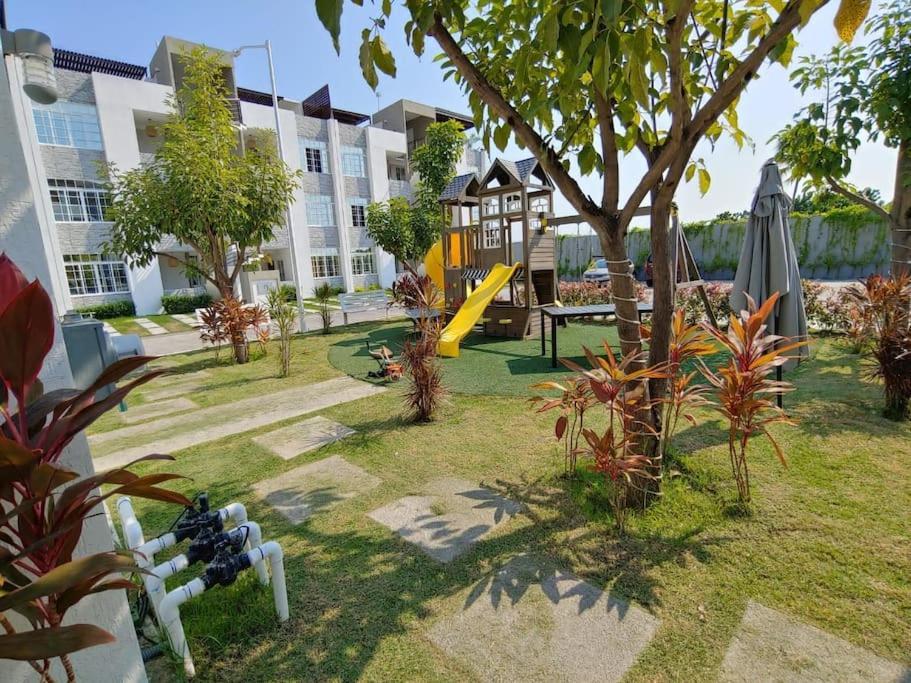 Apartmán Departamento Con Alberca Manzanillo Exteriér fotografie